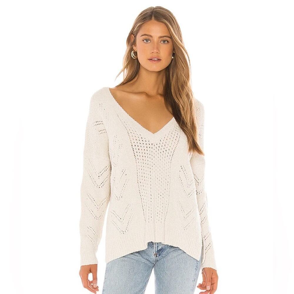 CUPCAKES & CASHMERE Deep V Sweater, Oatmeal, Casual, Cozy, Lounge, Weekend, L